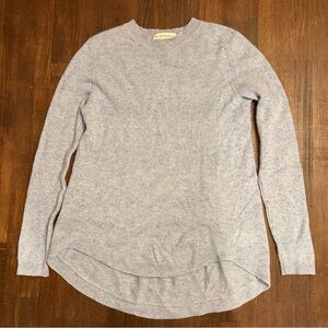 White + Warren Light Blue Cashmere Crew Neck Sweater